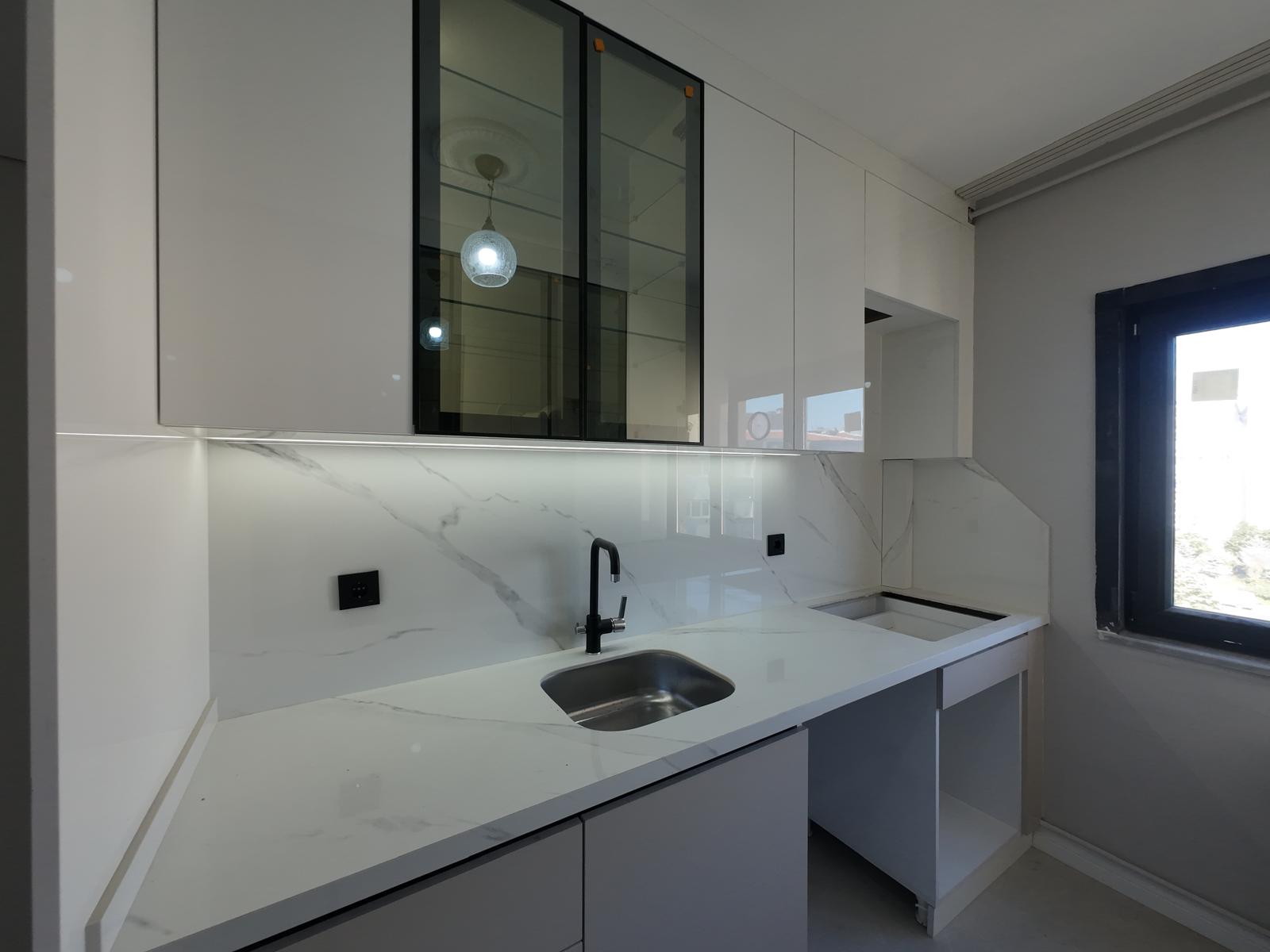 Başakşehir 4.etap piramit ve Ahmet kabaklı okul yanı 2+1 87m2 - Satılık Konut Başakşehir, İstanbul