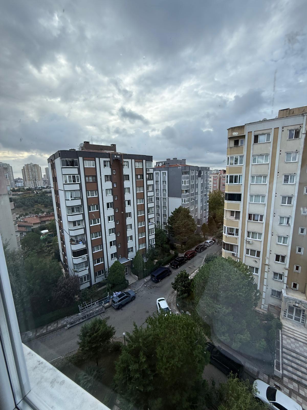 Başakşehir piramit çarşı yanı 2+1 87m2 kiralık daire - Fotoğraf 2