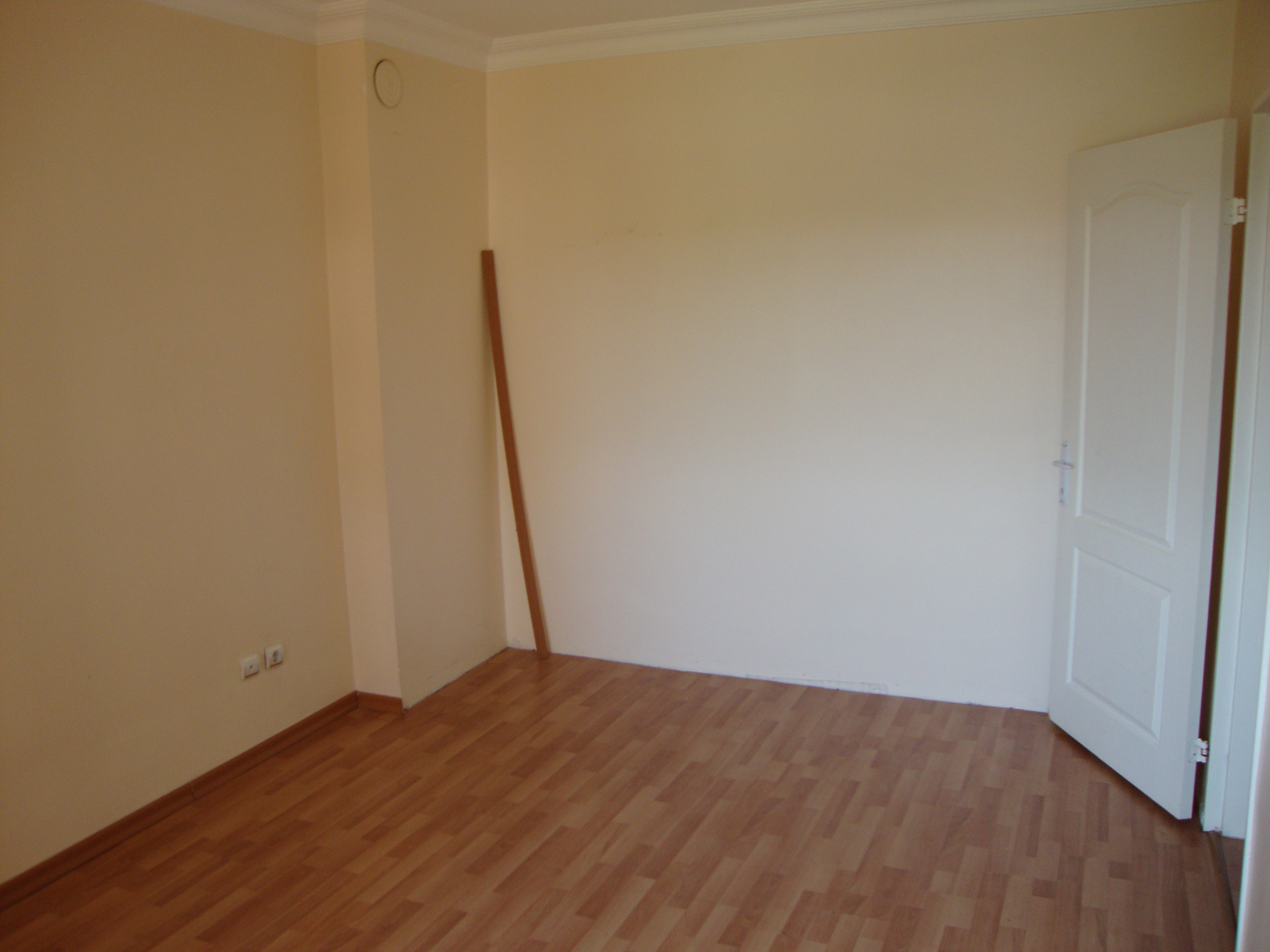 Başakşehir 4.etap kapalı pazar yanı yüksek giriş 3+1 125m2 BOŞ - Fotoğraf 6
